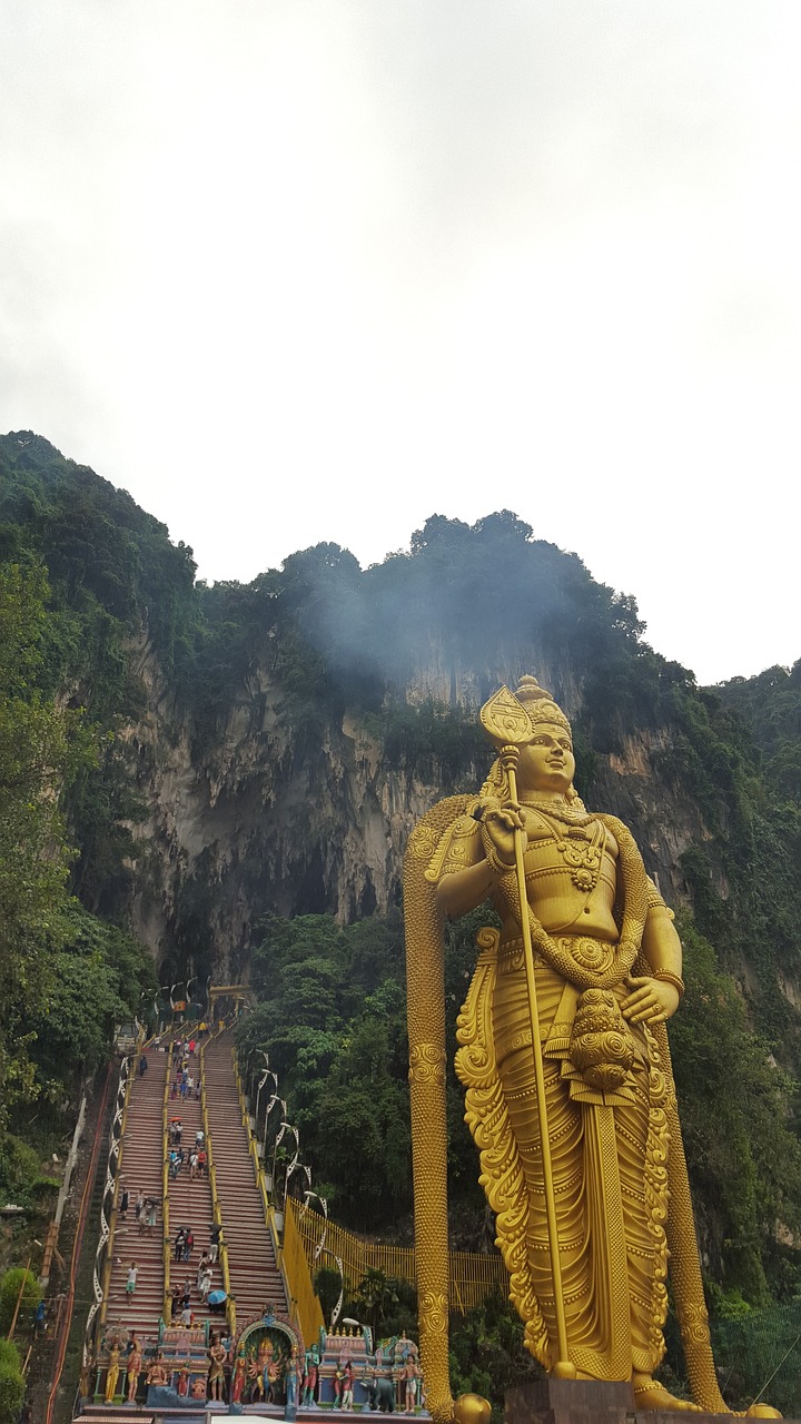 华山最新新闻揭秘，揭开神秘面纱，展现壮丽风采