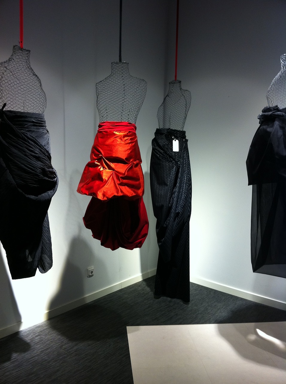 太极服装融合传统与现代，展现最新时尚魅力款式