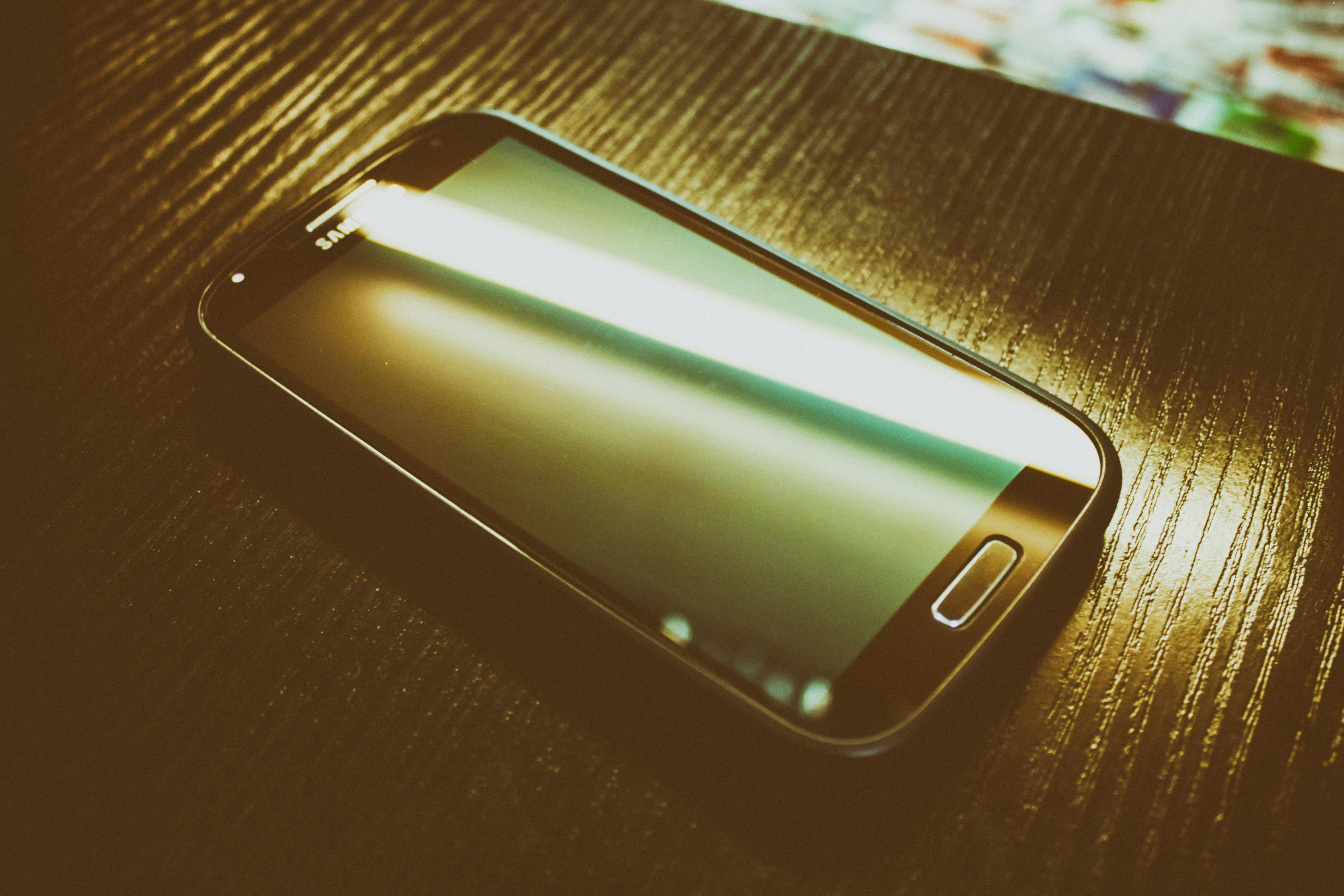 三星Galaxy S4详细上市日期揭秘，时间、地点与期待
