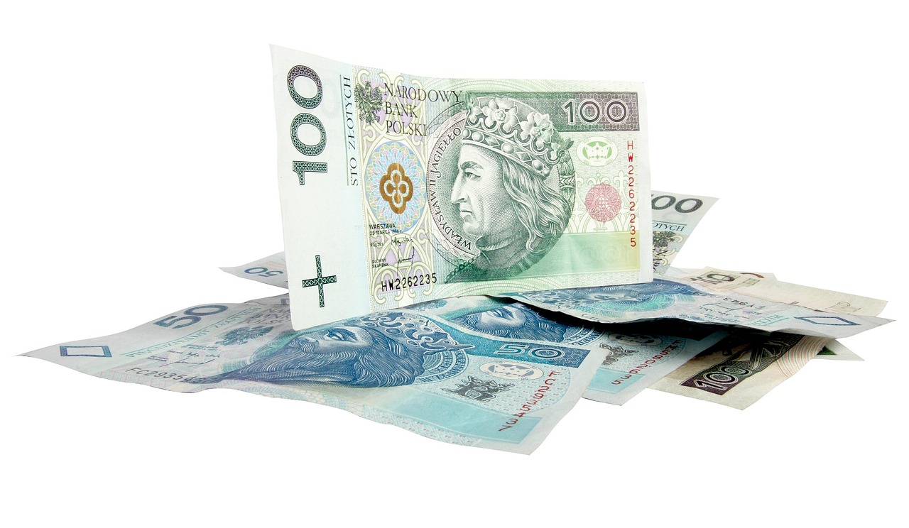 六连号百元纸币最新行情分析概览