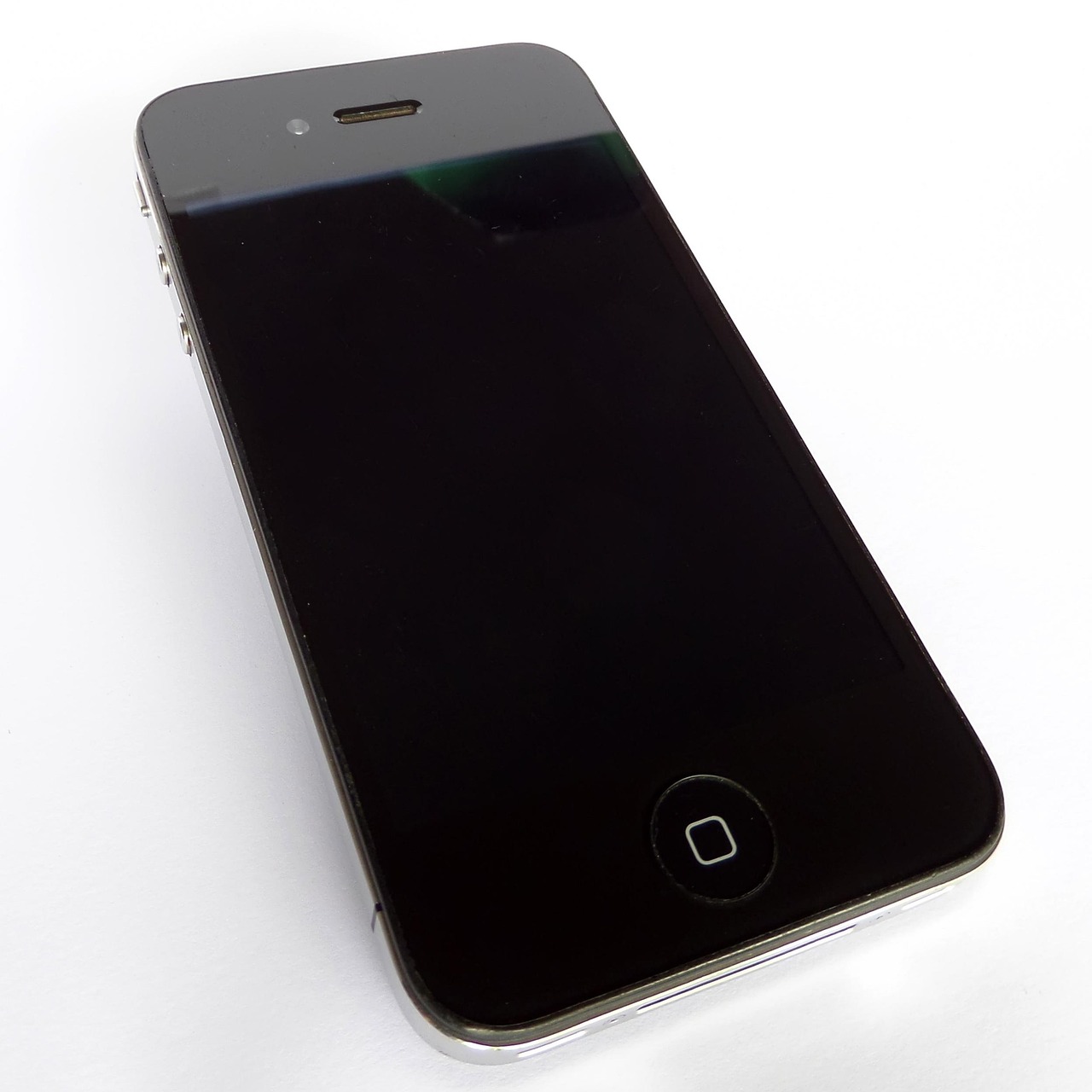 苹果iPhone 6上市年份回顾，智能手机时代的里程碑事件